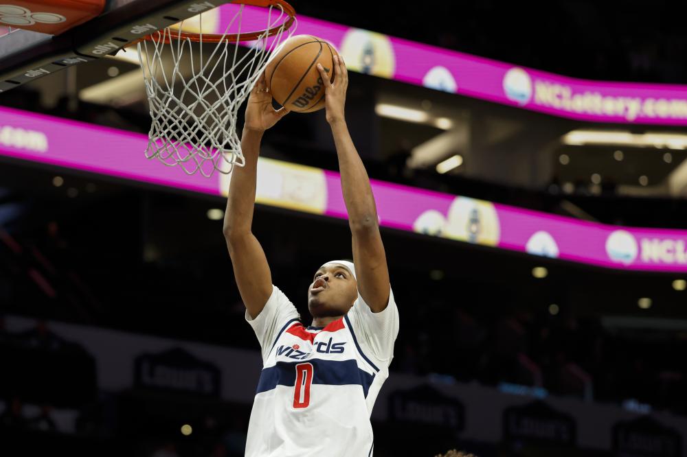 他面临更高 他面临更高