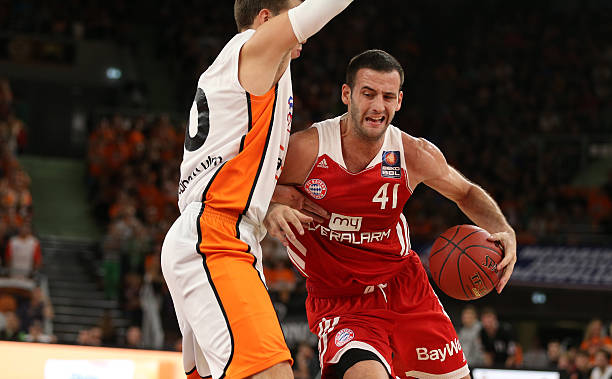 这场围绕 这场围绕